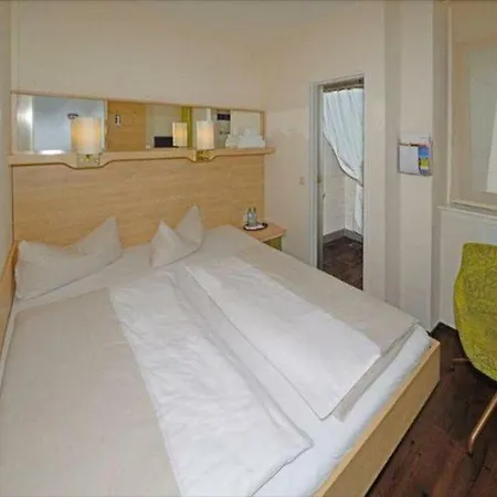 Commundo Tagungshotel 3*