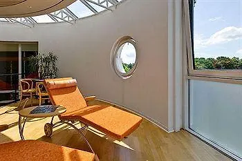 Commundo Tagungshotel 3* Neuss