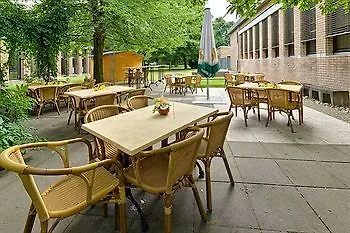 Commundo Tagungshotel 3* Neuss